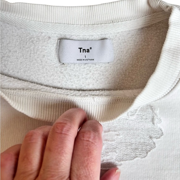 Aritzia Tna cropped cream distressed sweatshirt, S, Cozy Comfy Urban Normcore - Picture 2 of 5